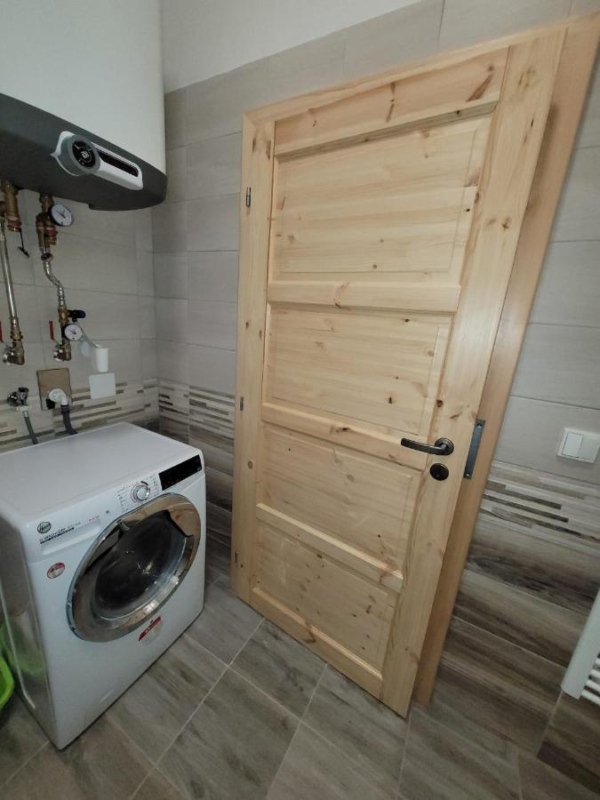 Chateau Moravany - Apartmany, Teepee A Wellness Ronow an der Doubrava Εξωτερικό φωτογραφία